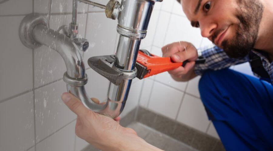 Professional same day plumber services in Romulus, MI